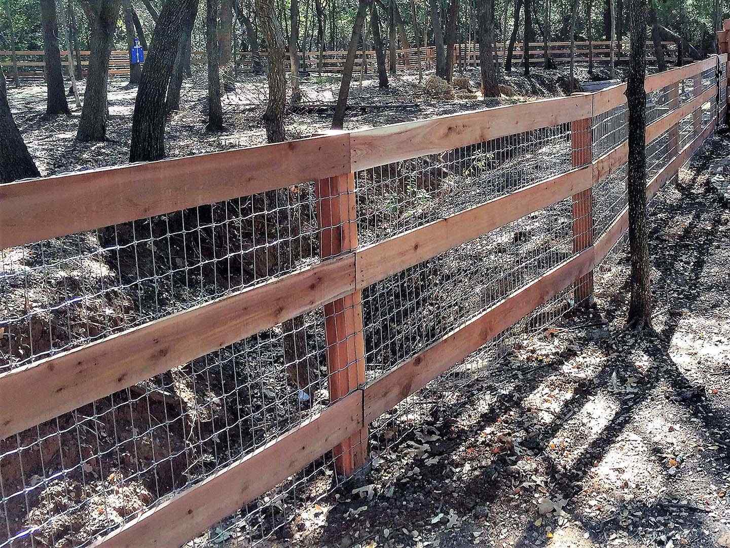 wood fence Cross Roads Texas