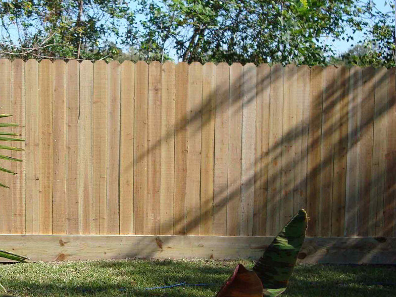 Irving TX stockade style wood fence